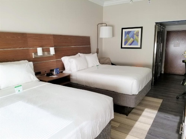 Holiday Inn Express Columbia image 19